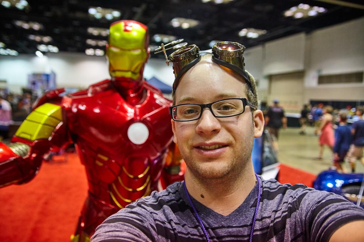 2017-indiana-comic-con-selfies-with-costumes-series (19)